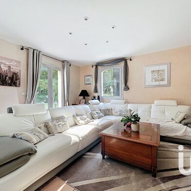 Maison 8 pièces 660000 €