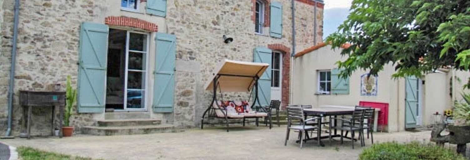 Maison 6 Pièces 144 m² à vendre à Beaulieu-sous-la-Roche (85190)