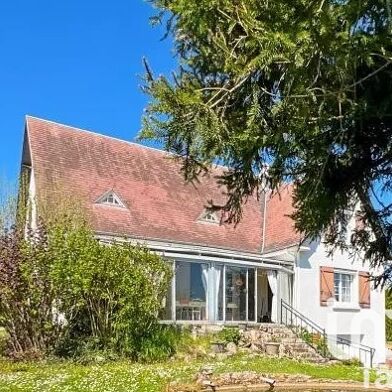 Maison 7 pièces 306500 €