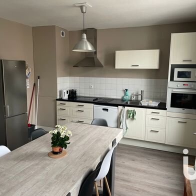 Immeuble  183400 €