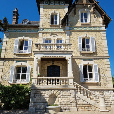 Maison 16 pièces 875000 €