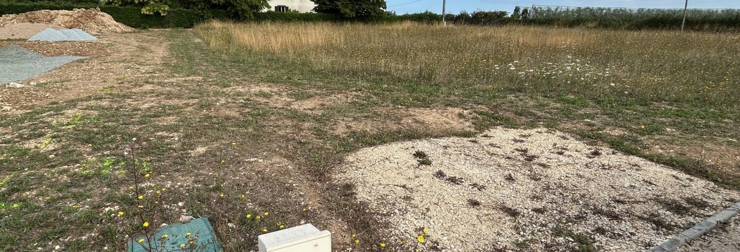 Terrain  1793 m² à vendre à Fussy (18110)