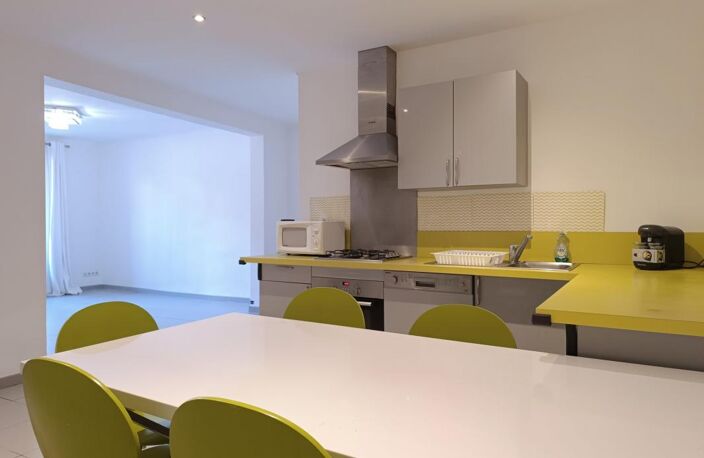 T3 ou Local professionnel avec place de parking — photo 2