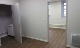 Bureau  68 m² à louer à Rodez (12000)