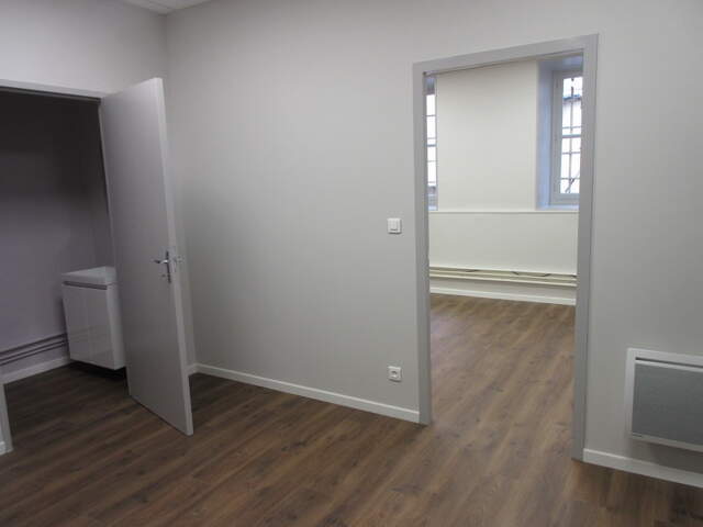 Rodez, local en rez-de-chaussée de 68 m² environ — photo du bien