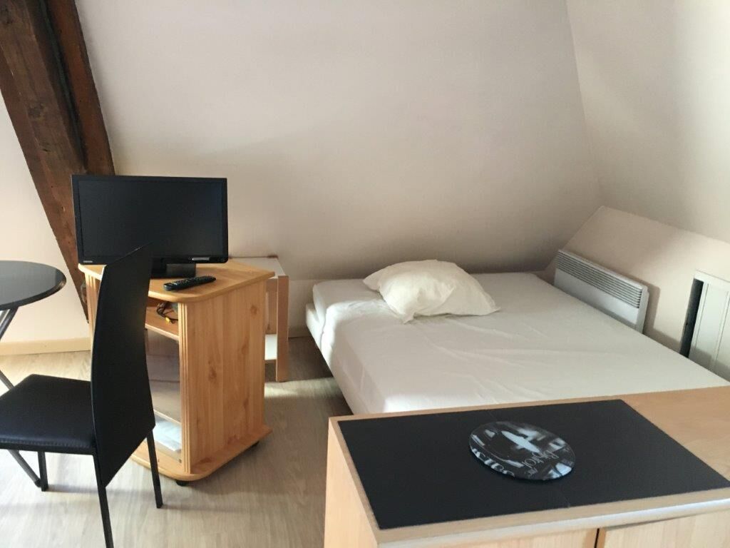 Appartement  T1 à louer Rignac 12390