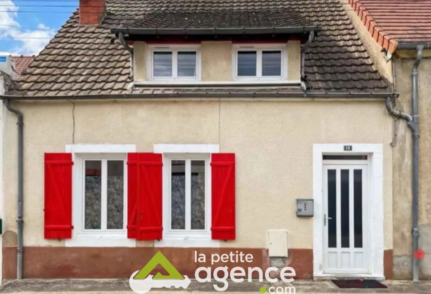 DUN SUR AURON: Maison de ville T4 édifiée sur 1058 m2 de ter — photo 1