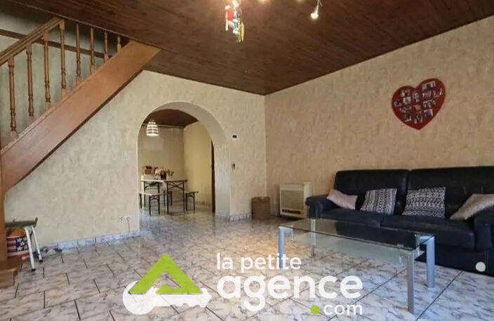 DUN SUR AURON: Maison de ville T4 édifiée sur 1058 m2 de ter — photo 2