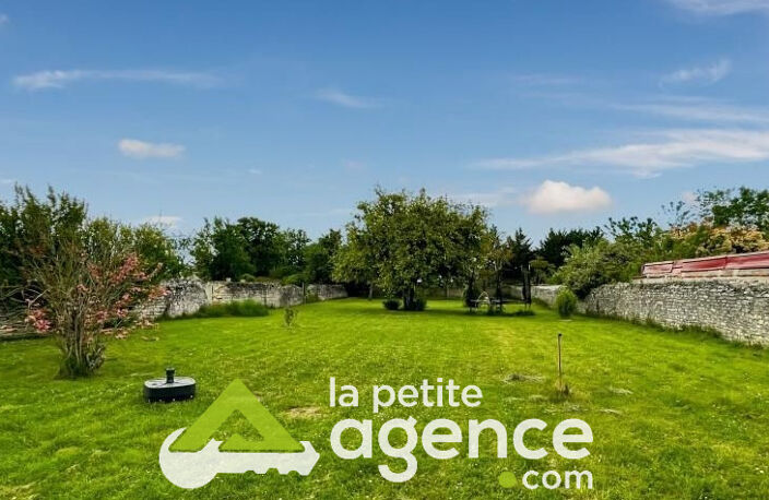 DUN SUR AURON: Maison de ville T4 édifiée sur 1058 m2 de ter — photo 4