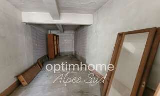 Maison 9 Pièces 200 m² à vendre à Crots (05200)