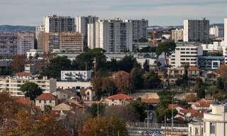 Commerce   m² à vendre à Marseille 13 (13013)