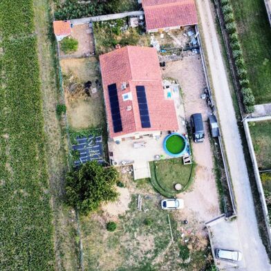 Maison 7 pièces 300000 €