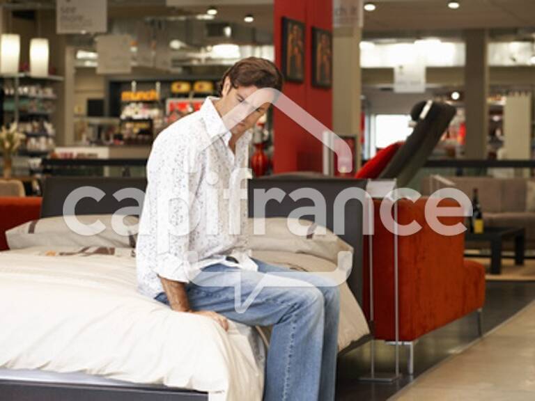 Fonds de commerce de mobilier / literie à vendre proche de MACON (71) — photo 1