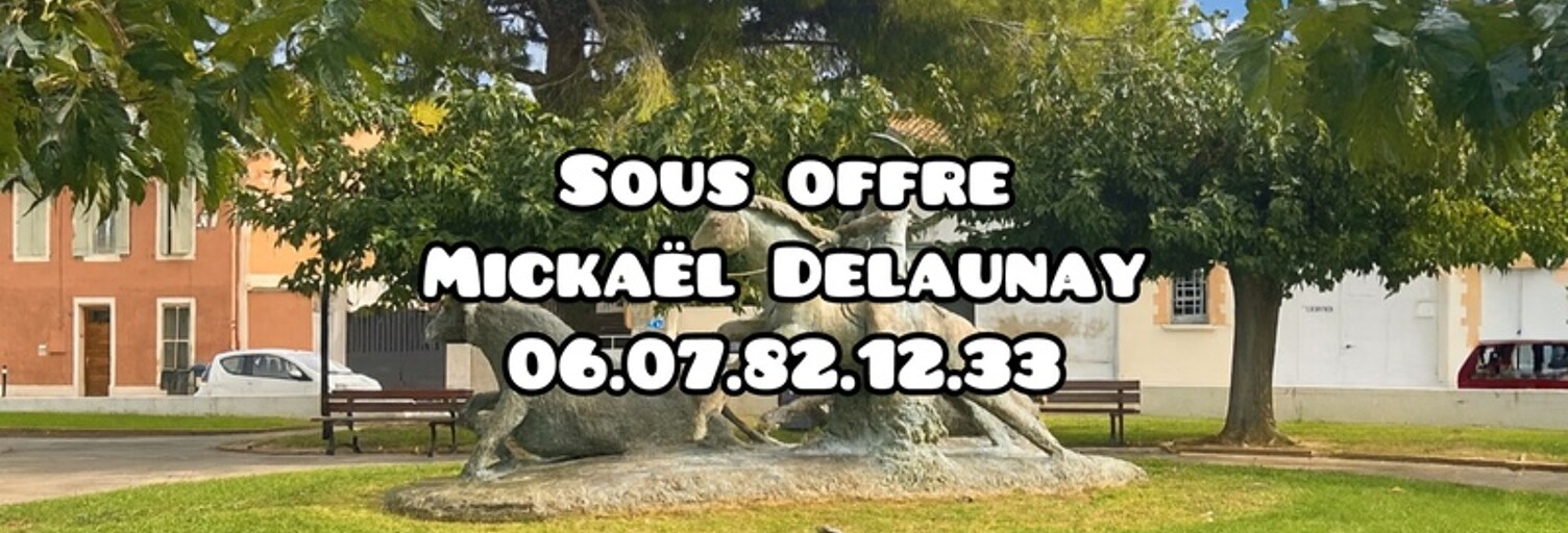 Immeuble  111 m² à vendre à Aimargues (30470)