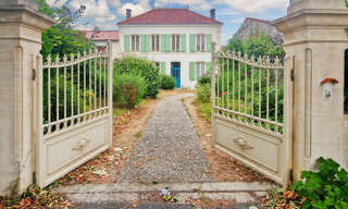 Maison 6 Pièces 180 m² à vendre à Loulay (17330)