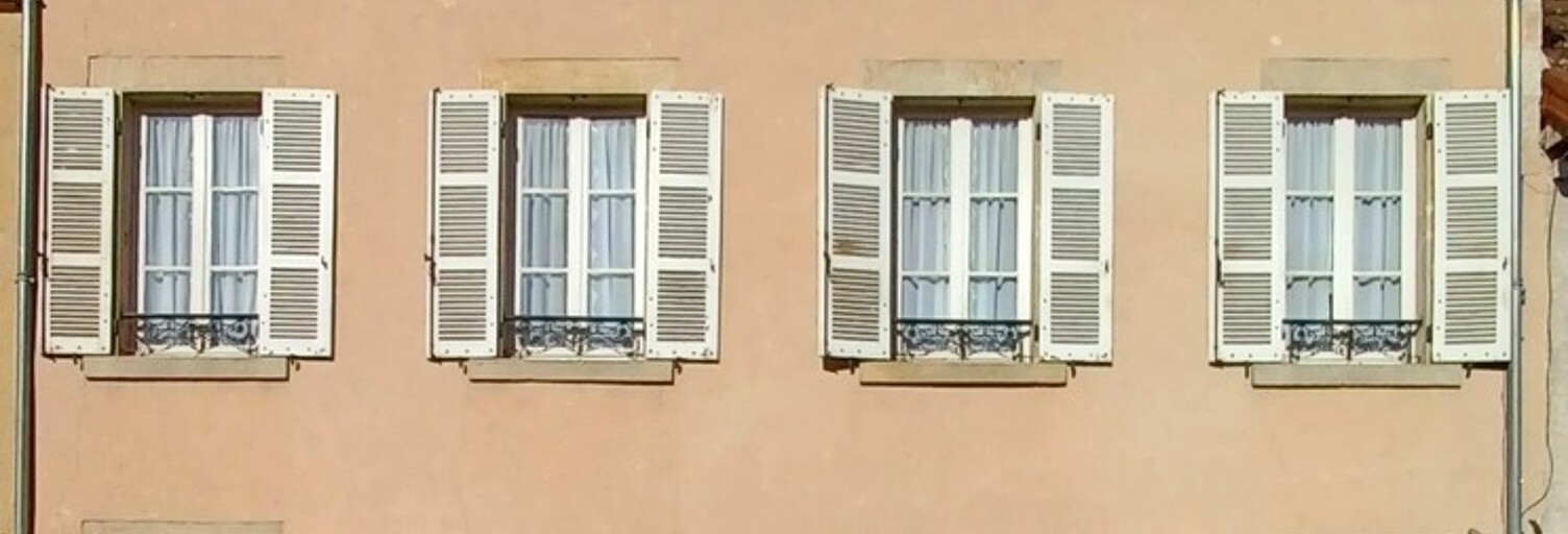 Maison 8 Pièces 144 m² à vendre à Saint-Bonnet-de-Joux (71220)