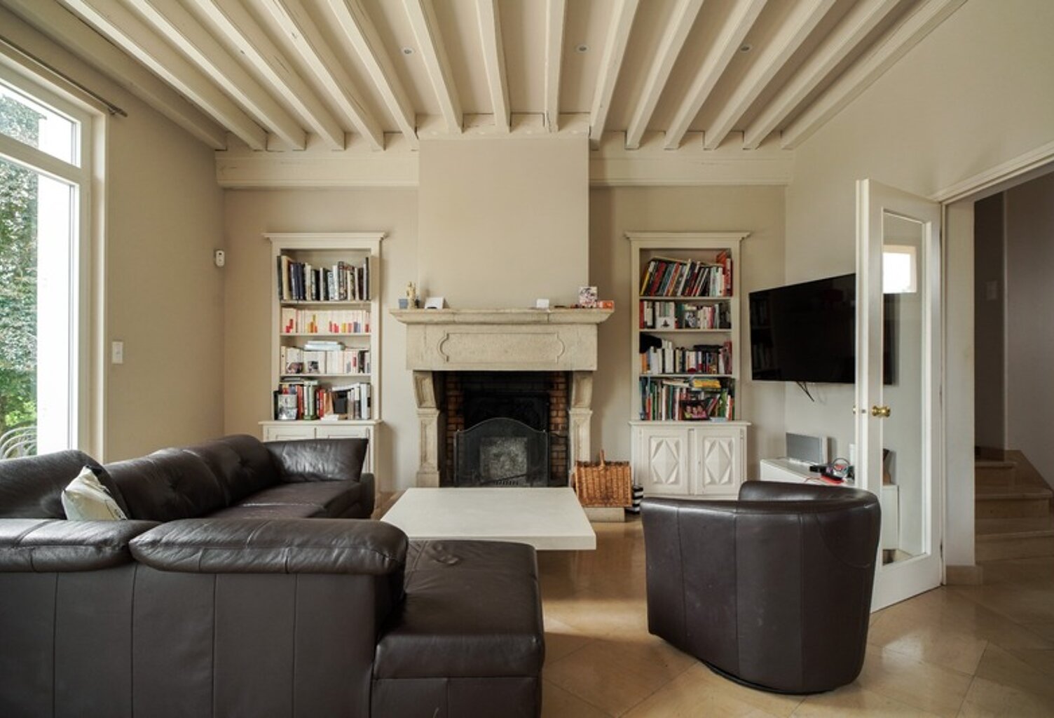 Maison à vendre 9 pièces  (71850) — photo 1