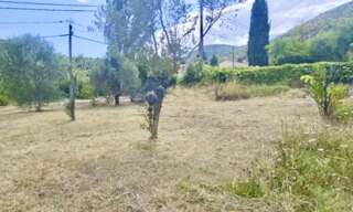 Terrain  737 m² à vendre à Tourrette-Levens (06690)