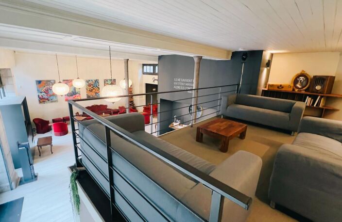 Loft Commercial Atypique et Haut de Gamme – Hyper Centre de Pau - 130M² — photo 5