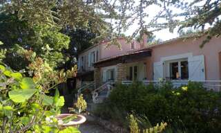 Maison 5 Pièces 97 m² à vendre à Grambois (84240)