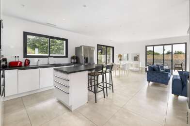 Maison 4 pièces 369000 €