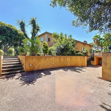 Maison 5 pièces 1290000 €