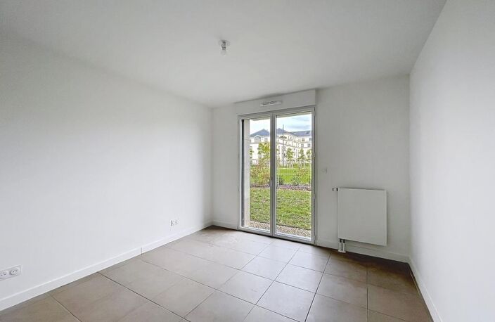 APPARTEMENT TYPE 3 REZ DE JARDIN TERRASSE + DEUX STATIONNEMENTS RESIDENCE NEUVE — photo 2
