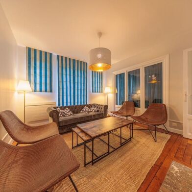 Appartement 3 pièces 1600 €