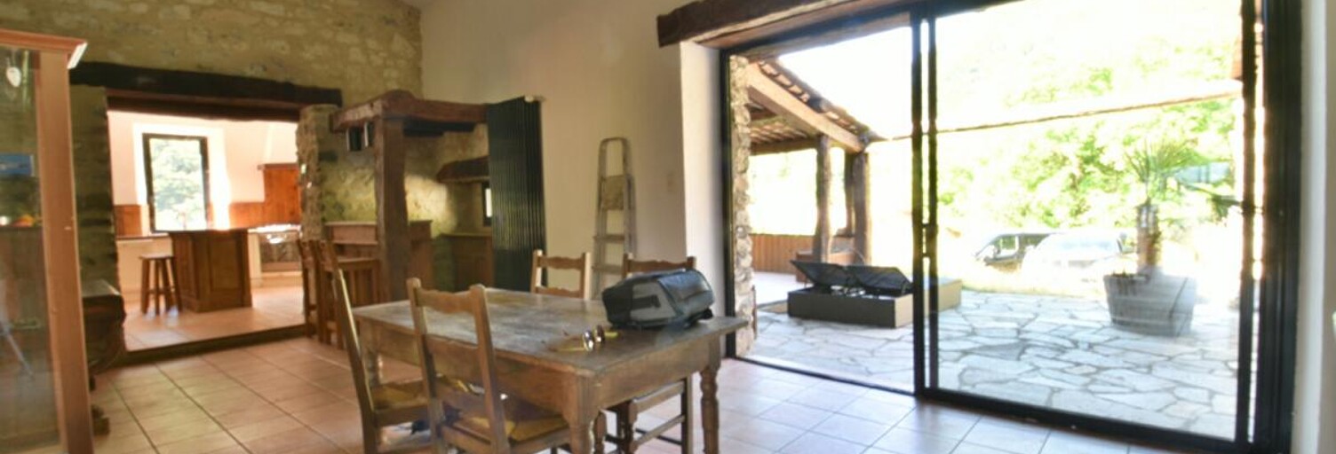 Maison 6 Pièces 234 m² à vendre à Serres (05700)