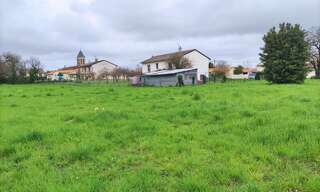 Terrain  1885 m² à vendre à Champagné-Saint-Hilaire (86160)