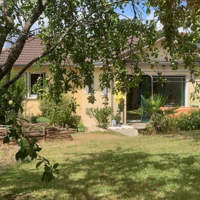 Maison 4 pièces 850 €