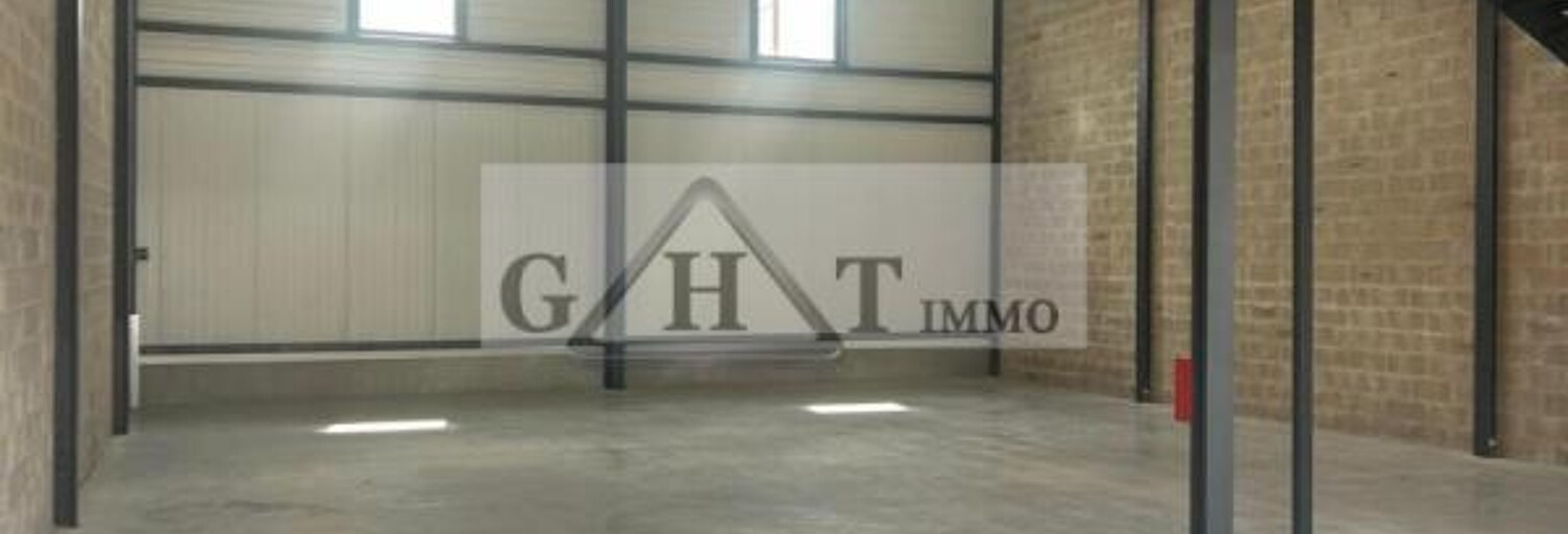 Local industriel  273 m² à louer à Groslay (95410)