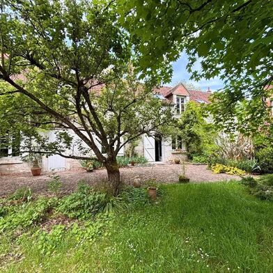 Maison 11 pièces 377000 €