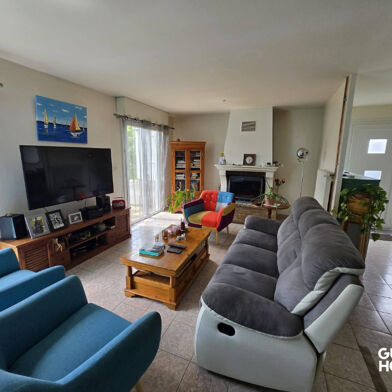 Maison 7 pièces 477400 €