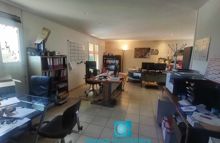 Vente maison 6 pièces 160 m² Puissalicon (34480) — photo 3