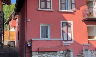 Immeuble  240 m² à vendre à Grand-Aigueblanche (73260)