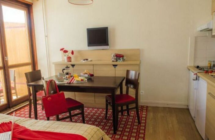 Studio - 30m ² — photo 2