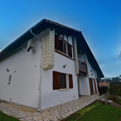 Maison 5 pièces 636000 €