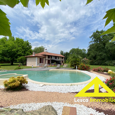 Maison 5 pièces 499000 €