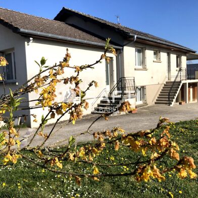 Maison 9 pièces 250000 €