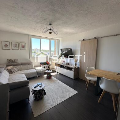 Appartement 4 pièces 226600 €