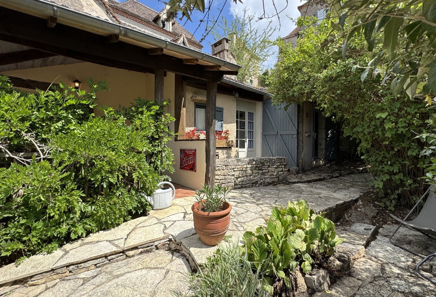 Maison — photo 1
