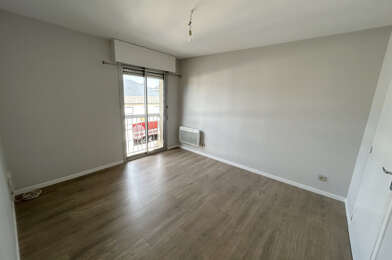 Appartement 2 pièces 375 €