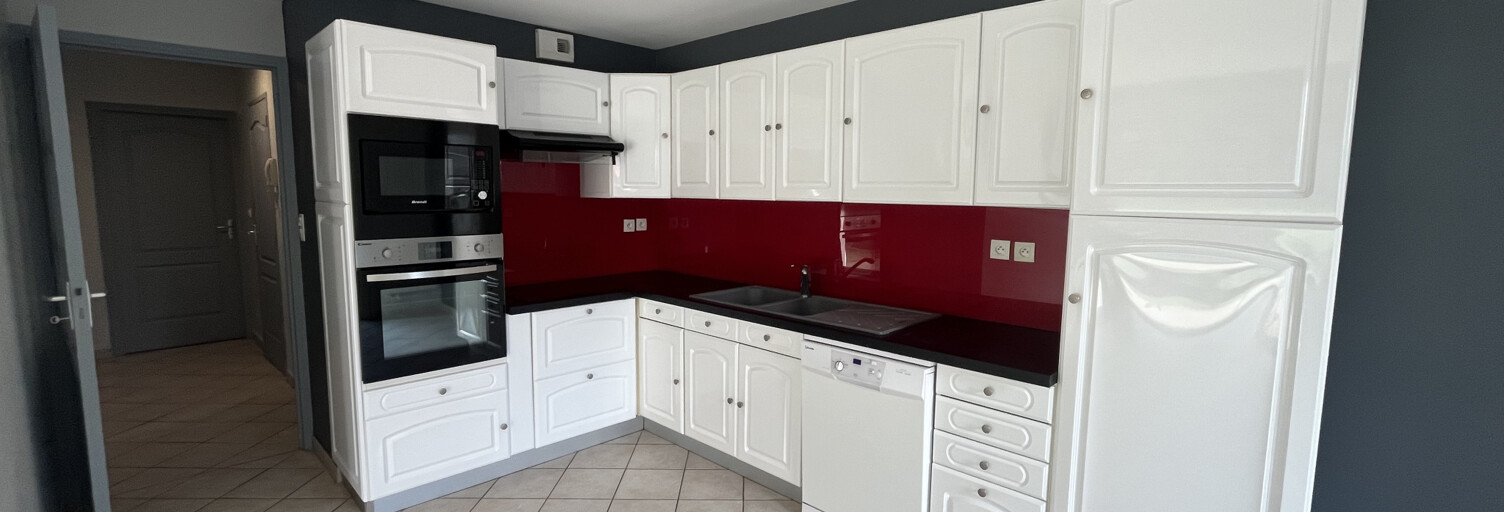 Appartement 3 Pièces 60 m² à louer à Luc-la-Primaube (12450)