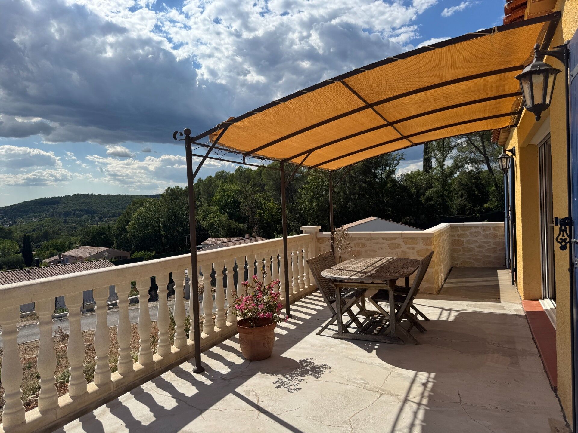 Villa / Maison  T5 à vendre Lorgues 83510