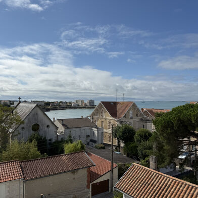 Appartement 2 pièces 325500 €