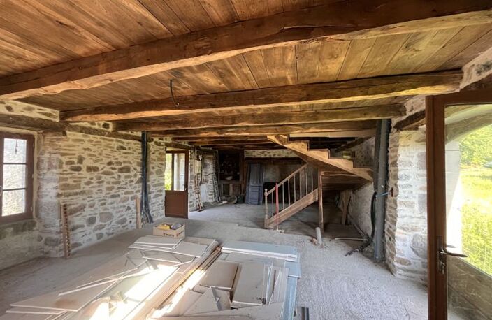 Maison en pierre de 4 pièces principales — photo 4