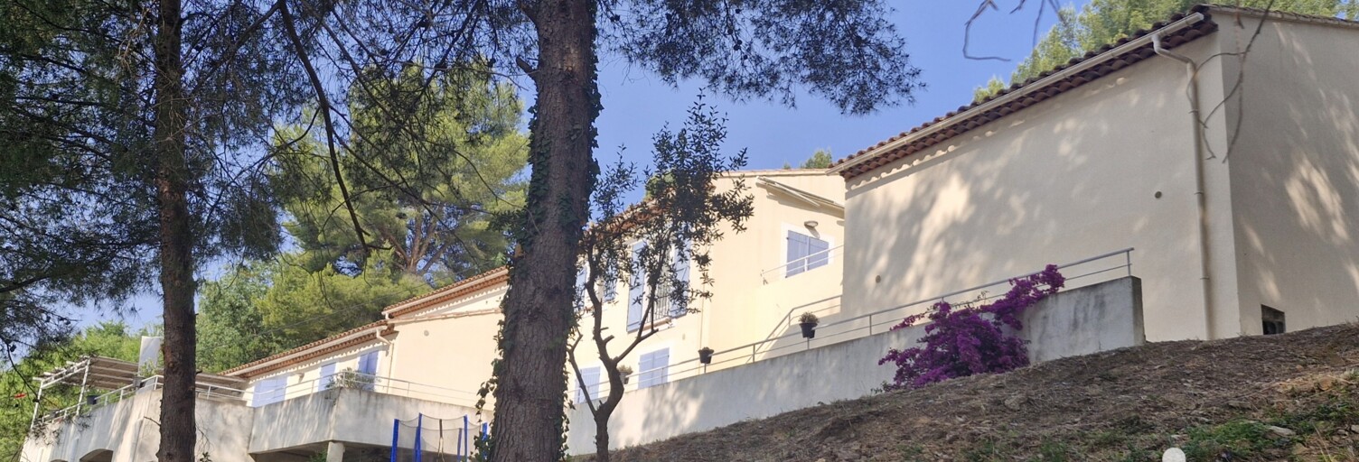 Maison 6 Pièces 233 m² à vendre à Le Revest-les-Eaux (83200)