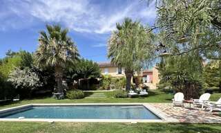 Maison 11 Pièces 380 m² à vendre à Saint-Cyr-sur-Mer (83270)