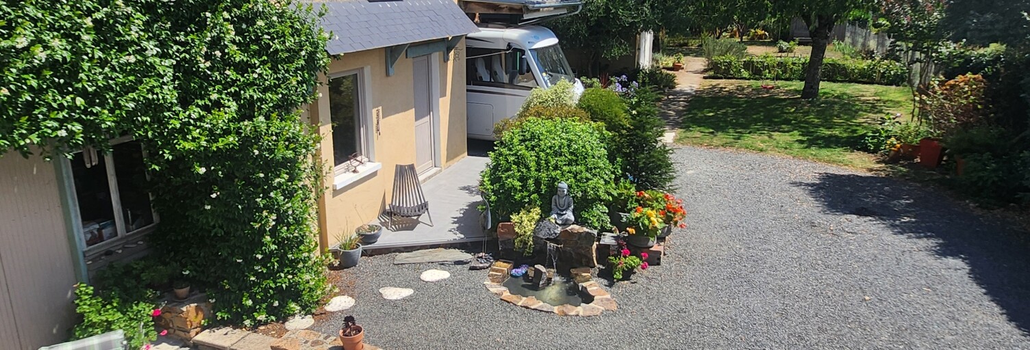 Maison 8 Pièces 243 m² à vendre à Argenton-l'Église (79290)